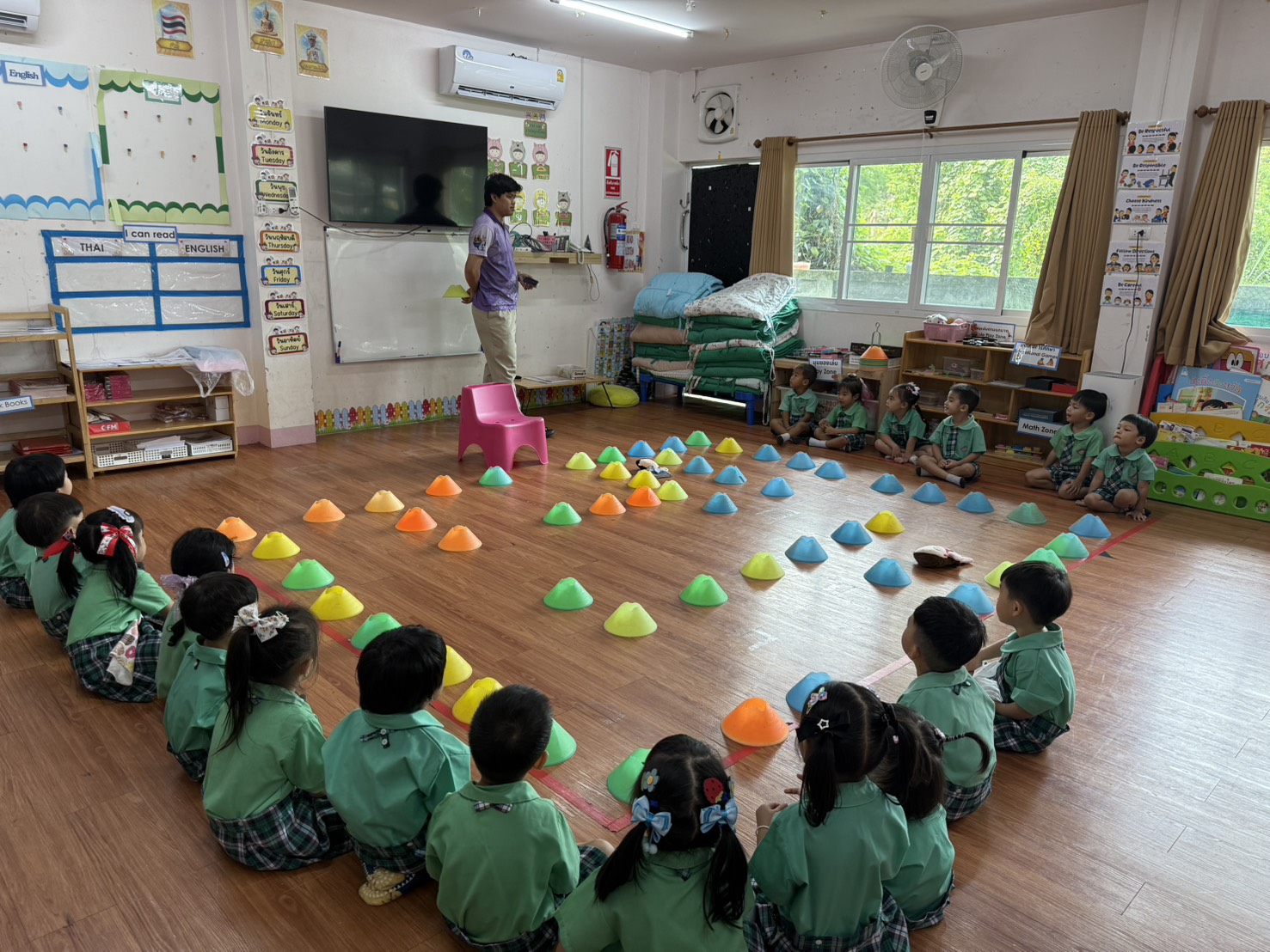 นักเรียนกำลังเรียน UCS 1